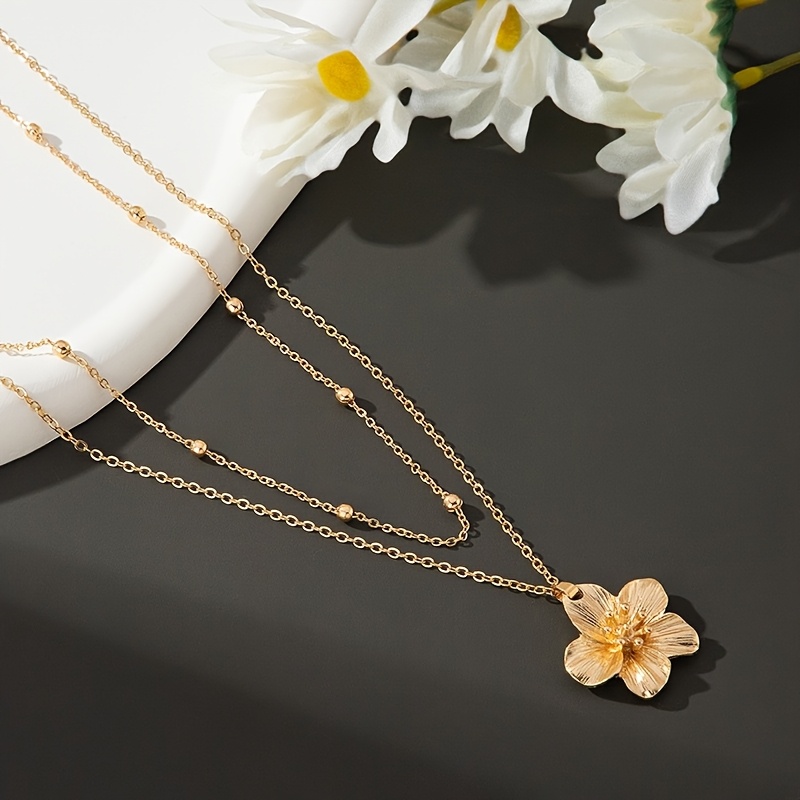 Women's Two-Layer Stacked Pleated Flower Pendant Necklace
